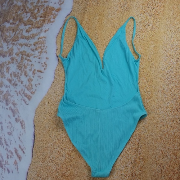 TopSHOP Plunge Wide Rib One-Piece Swimsuit - Picture 4 of 7